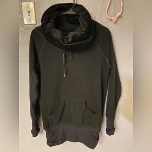 Lululemon super comfy and cozy perfect condition